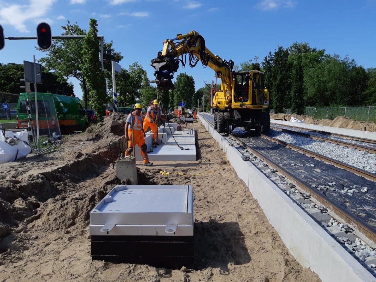 Bosch Beton - Keerwanden en perronplaten voor modernisering SUNIJ-lijn