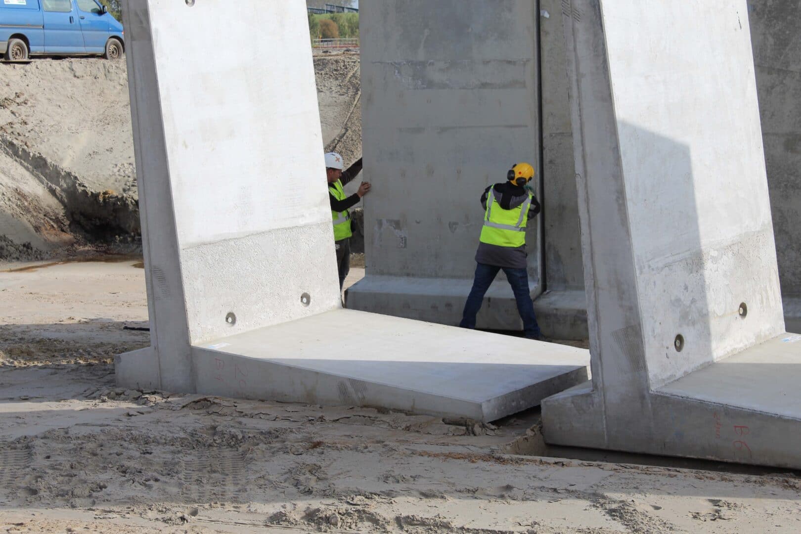Dijk van Bosch Beton keerwanden voor rangeerstation De Vork in Haren (Groningen)