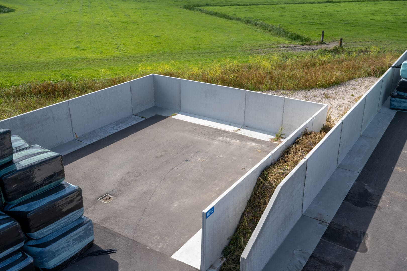 Bosch Beton - Vijf sleufsilo's bij melkveebedrijf Mulder in Schoorl