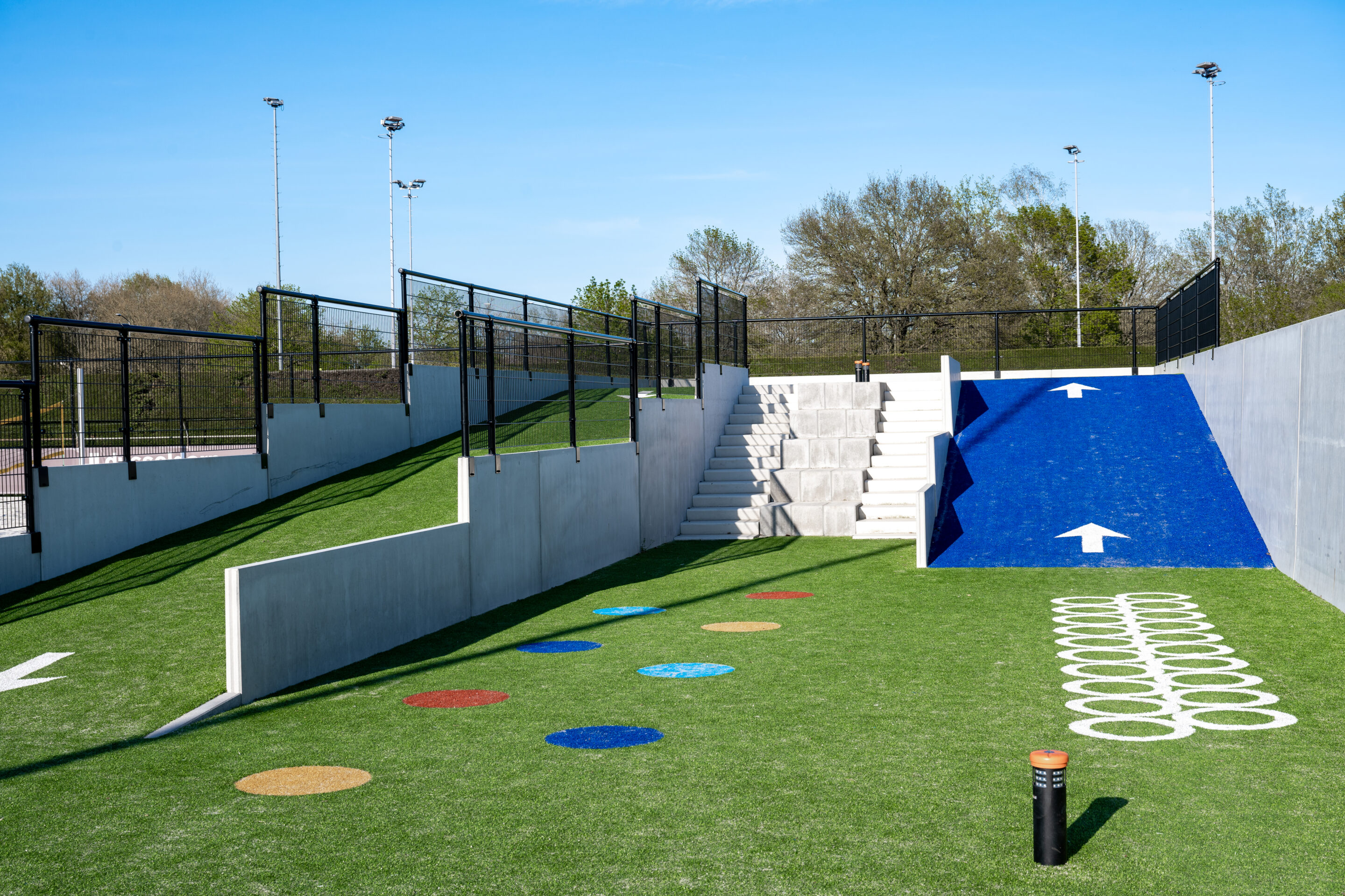 Keerwanden voor nieuw multifunctioneel sportpark