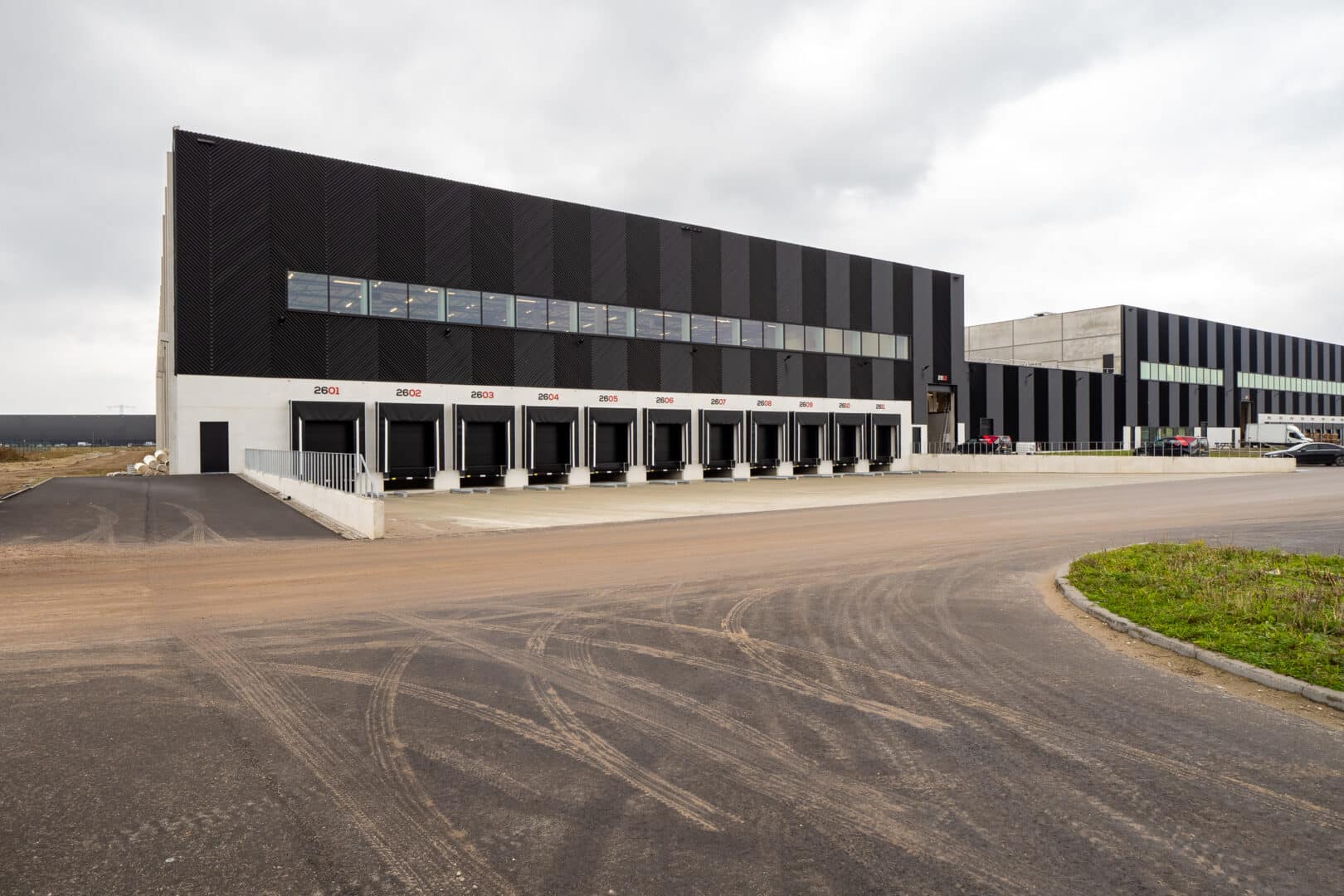 Bosch Beton keerwanden bij XL Distributiecentrum Heylen in Almelo